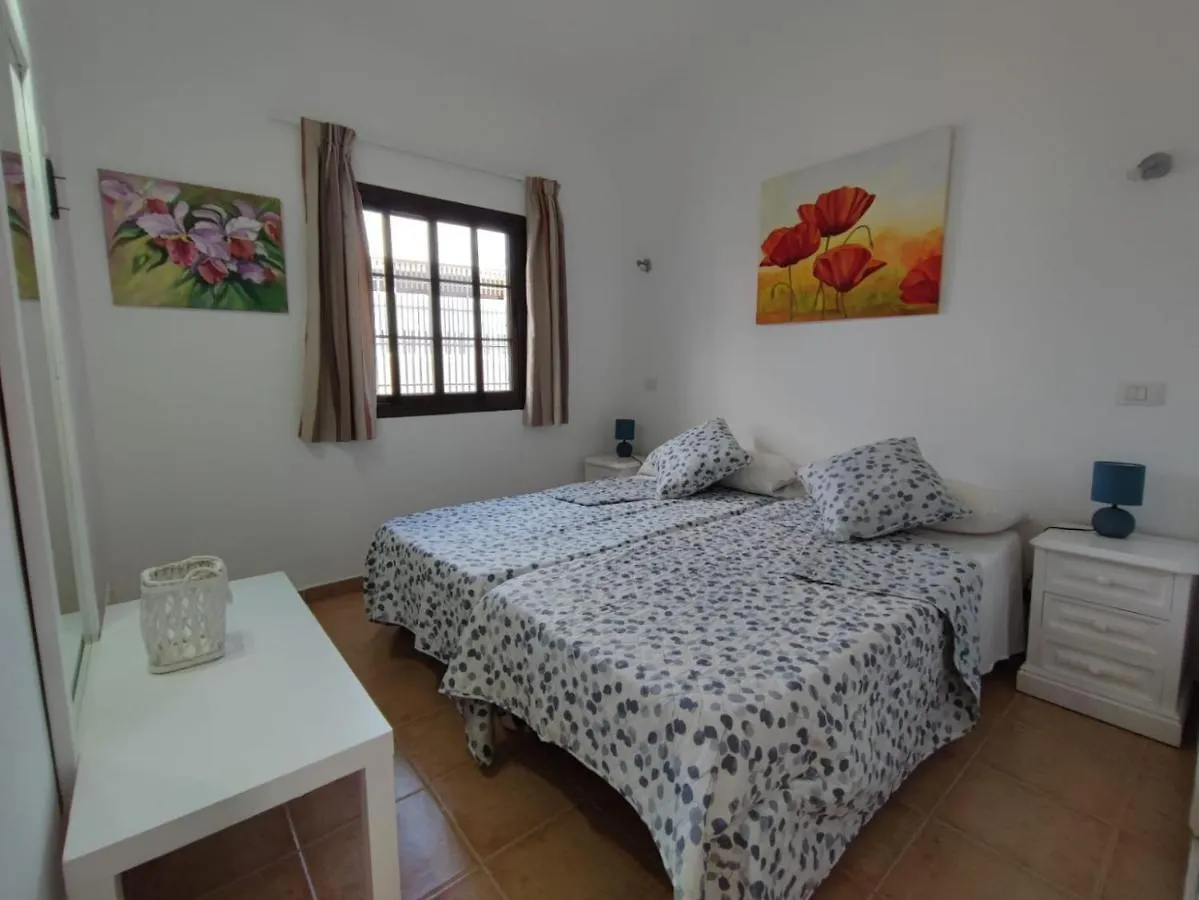 Bungalow Santa Fe Terraza Con Jardin Maspalomas  0*,  Spanyolország